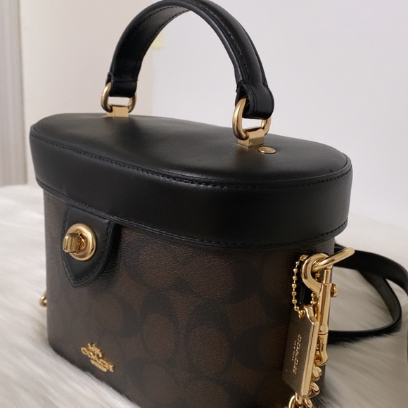 New💃Coach Kay Crossbody In Signature Canvas Bag - Picture 6 of 10